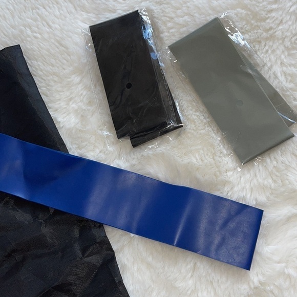 Rubber bands for squats and arm training . Three in the set a bag various colors - Picture 3 of 3